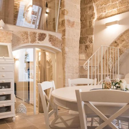 Dimore Del Borgo Antico - La Zaffara โมโนโปลี ภายนอก รูปภาพ