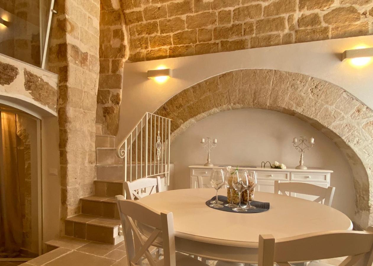 Dimore Del Borgo Antico - La Zaffara โมโนโปลี ภายนอก รูปภาพ