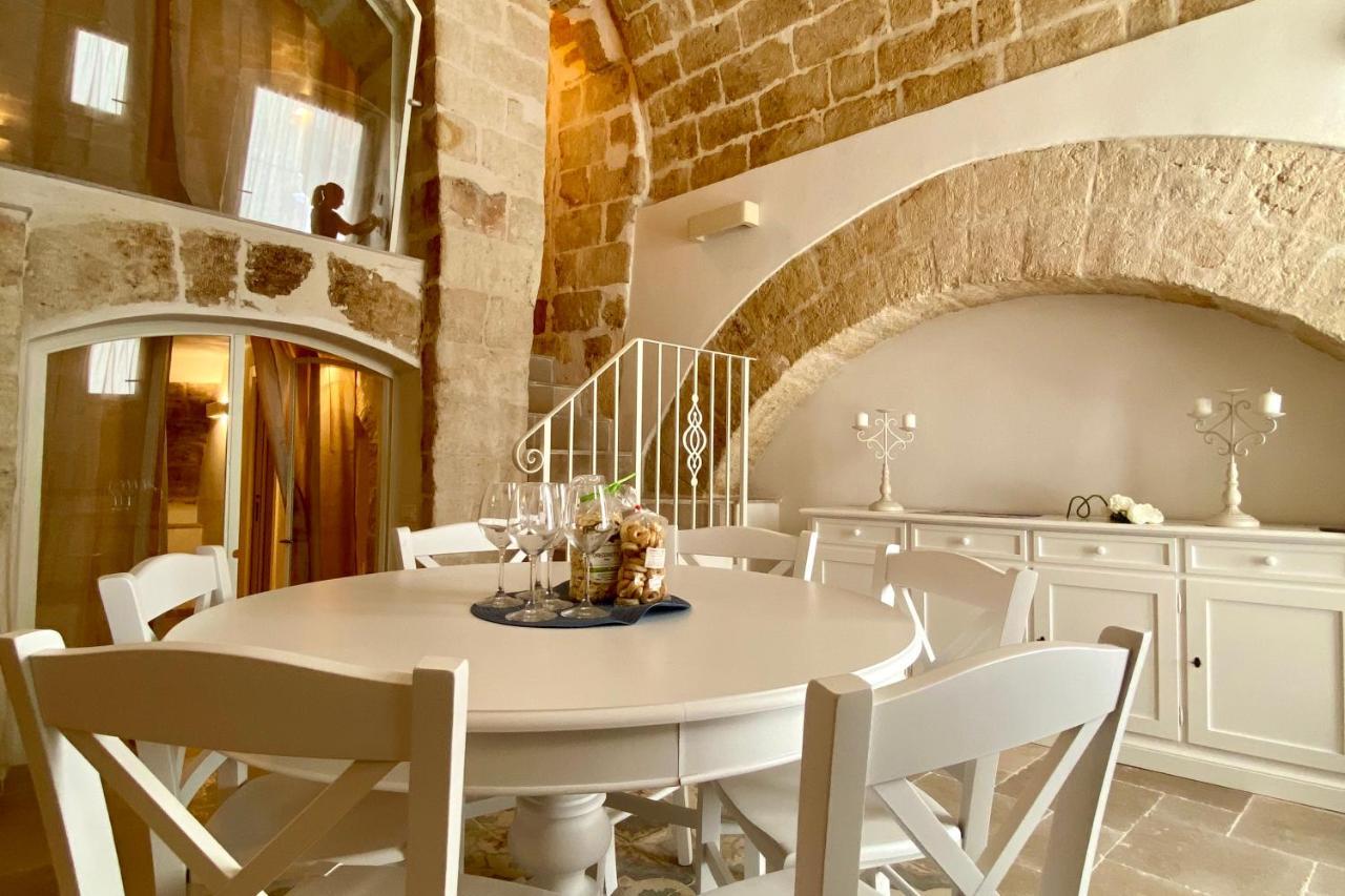 Dimore Del Borgo Antico - La Zaffara โมโนโปลี ภายนอก รูปภาพ