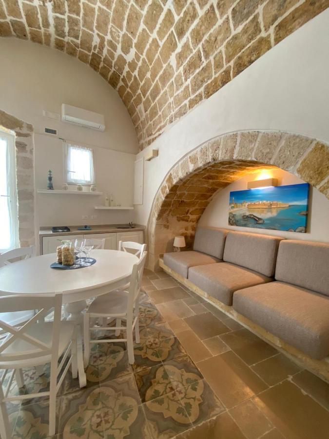 Dimore Del Borgo Antico - La Zaffara โมโนโปลี ภายนอก รูปภาพ