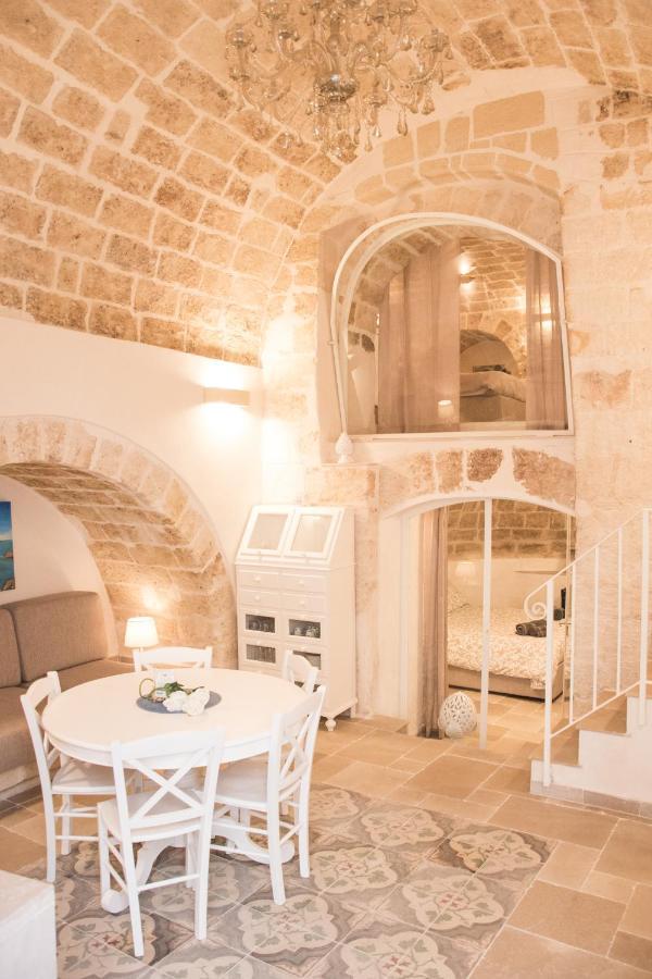 Dimore Del Borgo Antico - La Zaffara โมโนโปลี ภายนอก รูปภาพ