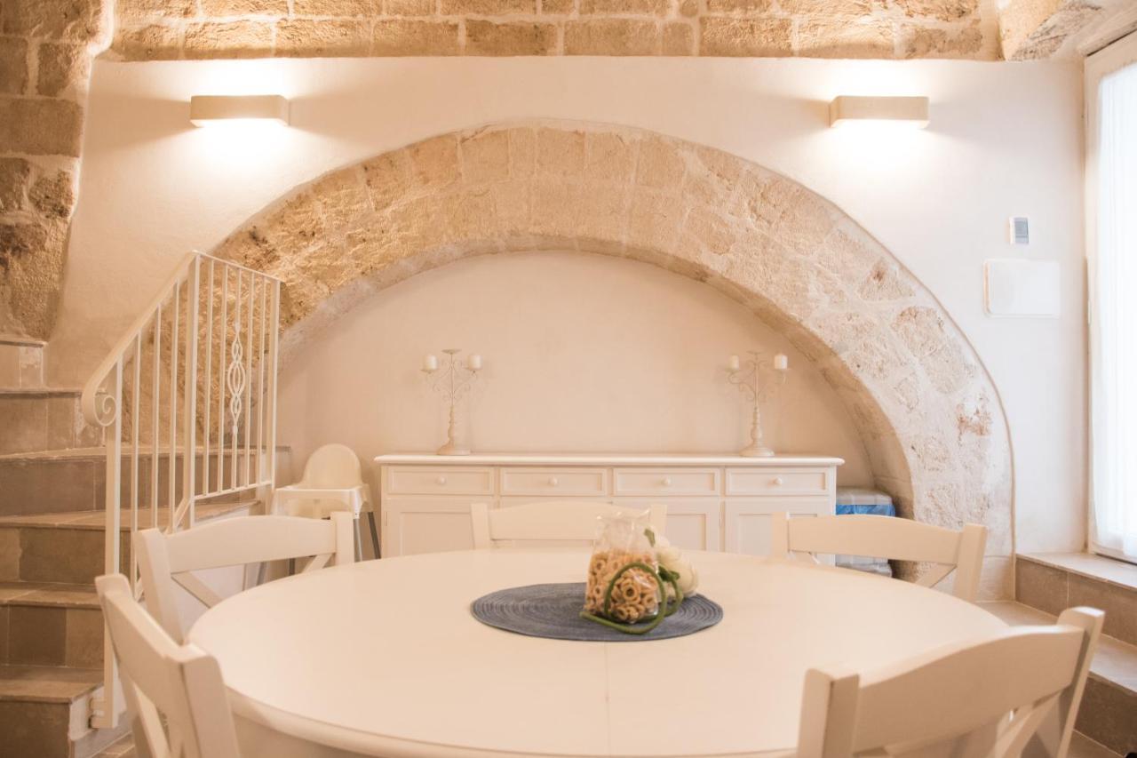 Dimore Del Borgo Antico - La Zaffara โมโนโปลี ภายนอก รูปภาพ