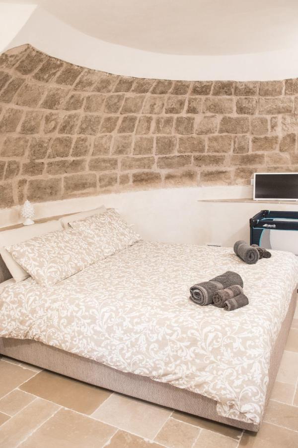 Dimore Del Borgo Antico - La Zaffara โมโนโปลี ภายนอก รูปภาพ
