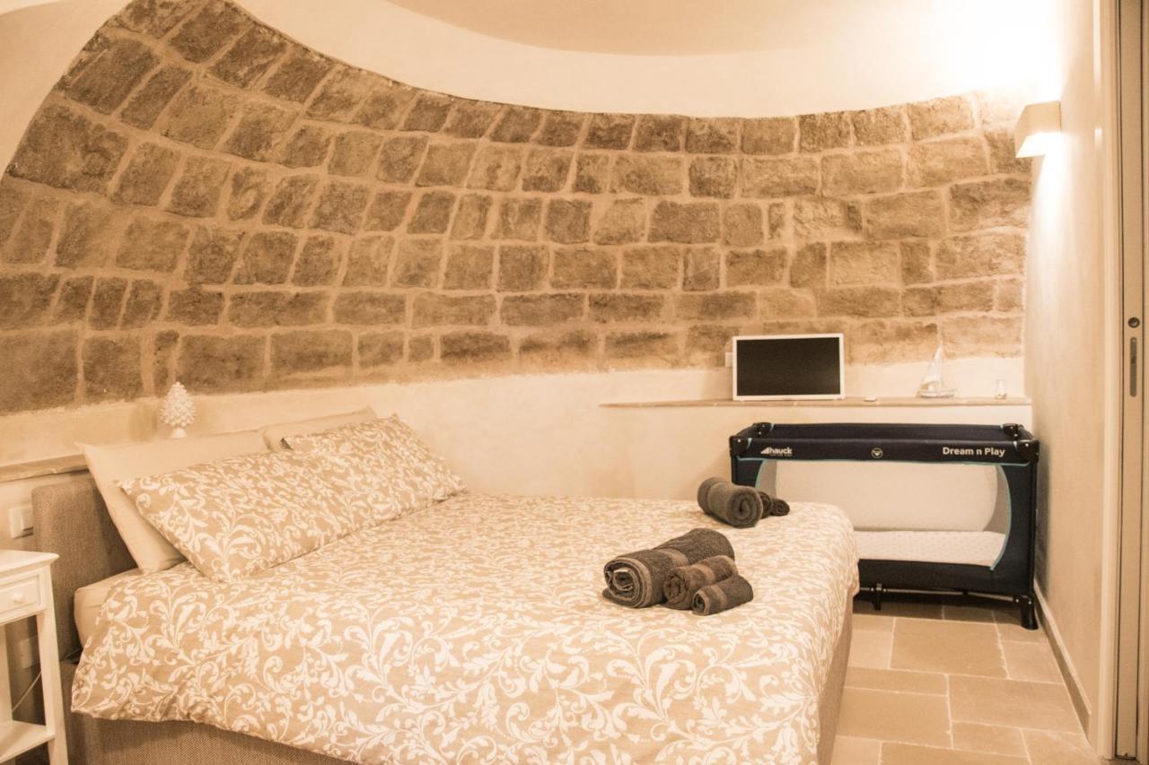 Dimore Del Borgo Antico - La Zaffara โมโนโปลี ภายนอก รูปภาพ